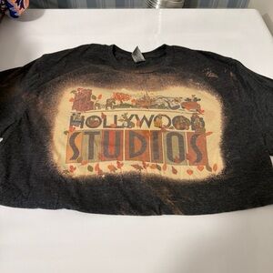 Gildan Charcoal and Beige Graphic T-Shirt